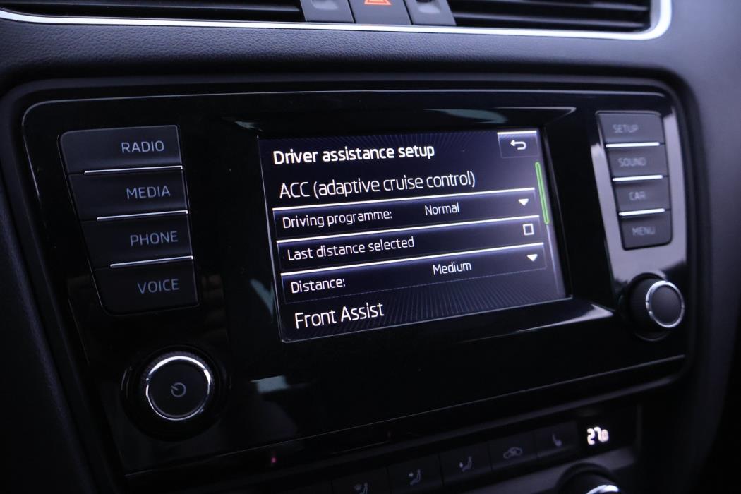 SKODA Octavia 2014