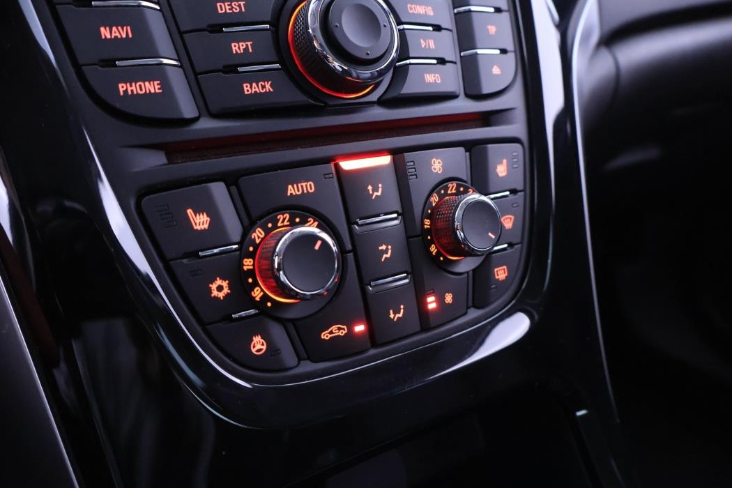OPEL Astra 2015