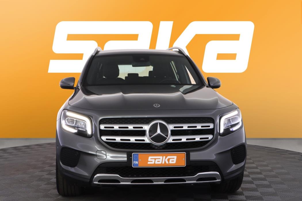 MERCEDES-BENZ GLB 2021