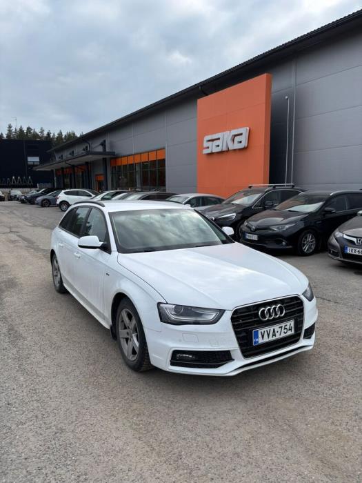 AUDI A4 2014