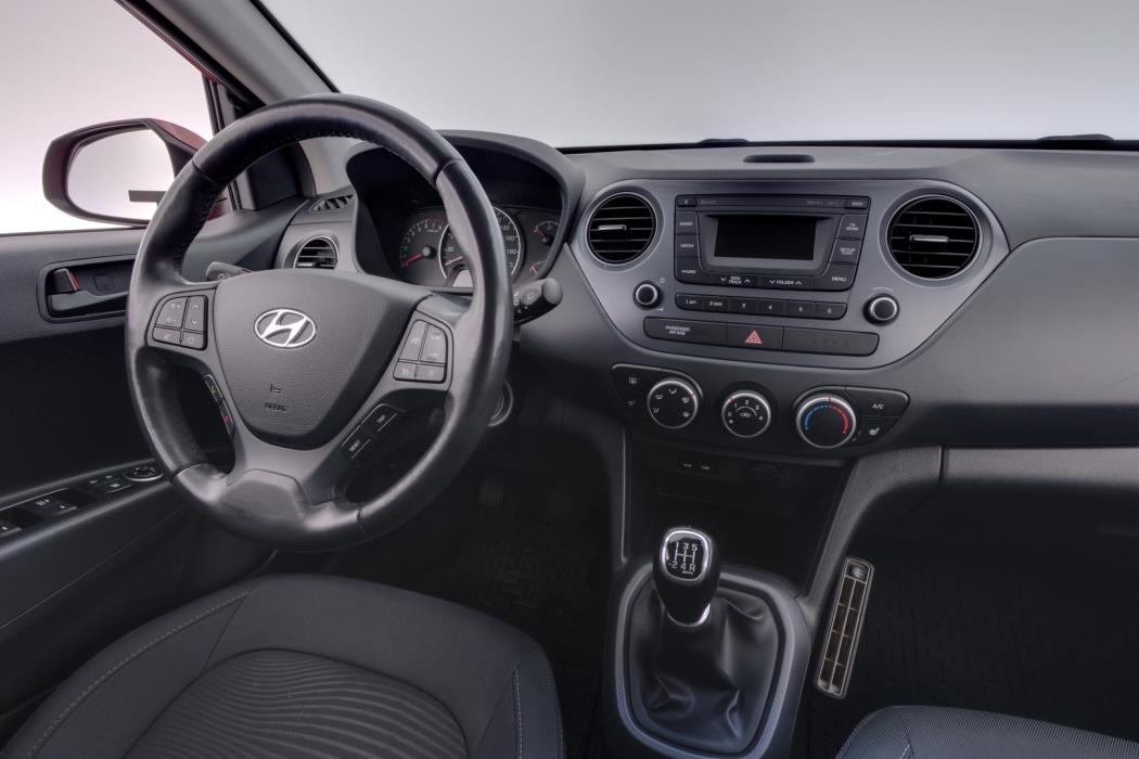 HYUNDAI i10 2018