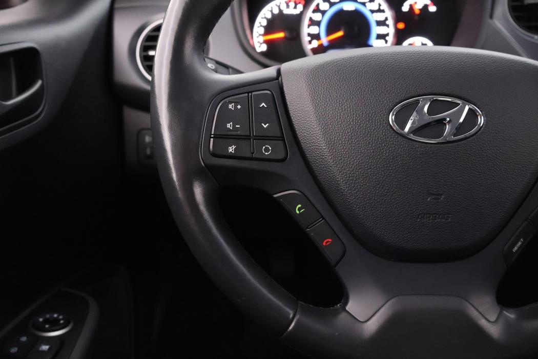 HYUNDAI i10 2018