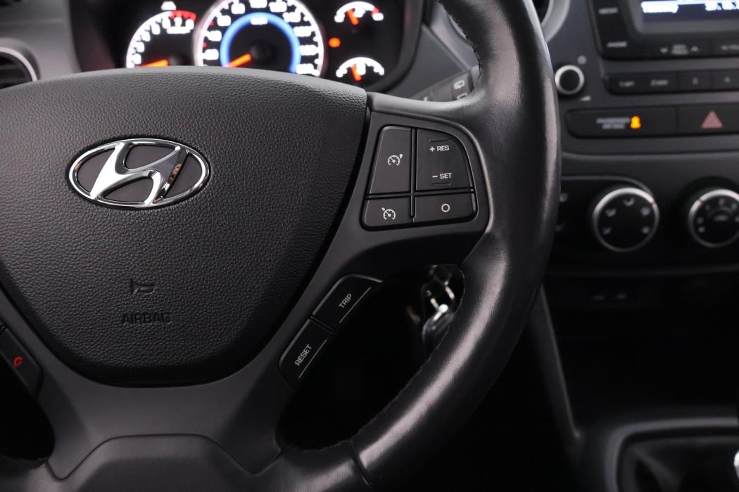 HYUNDAI i10 2018