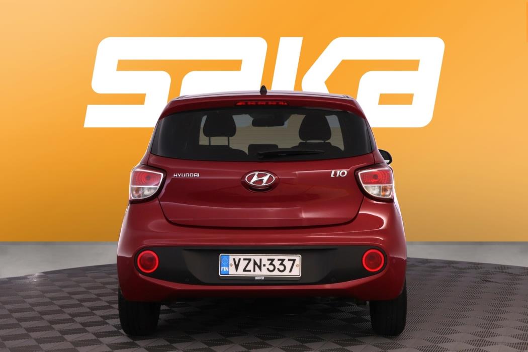 HYUNDAI i10 2018