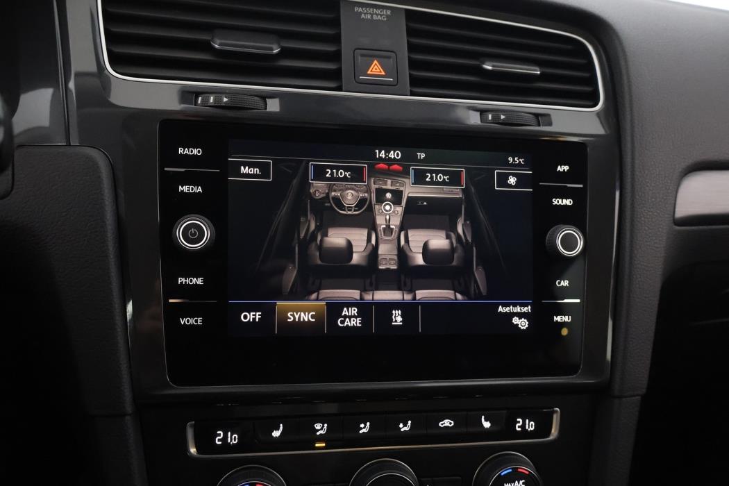 VOLKSWAGEN Golf 2018