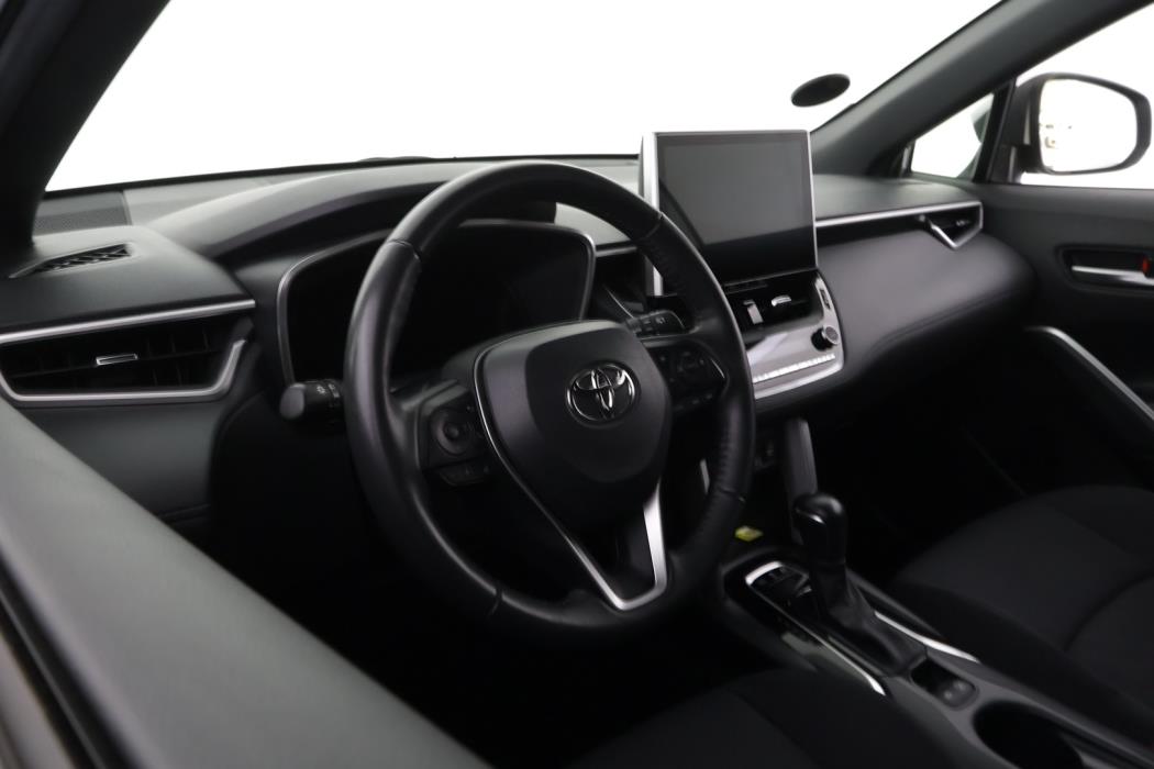 TOYOTA Corolla Cross 2023