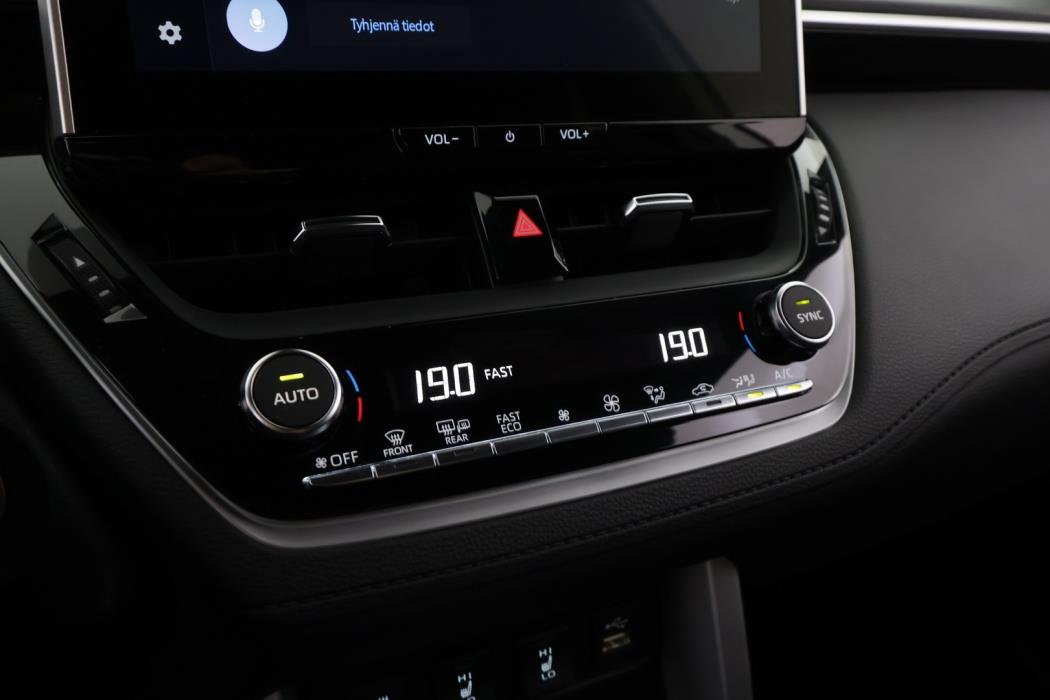 TOYOTA Corolla Cross 2023