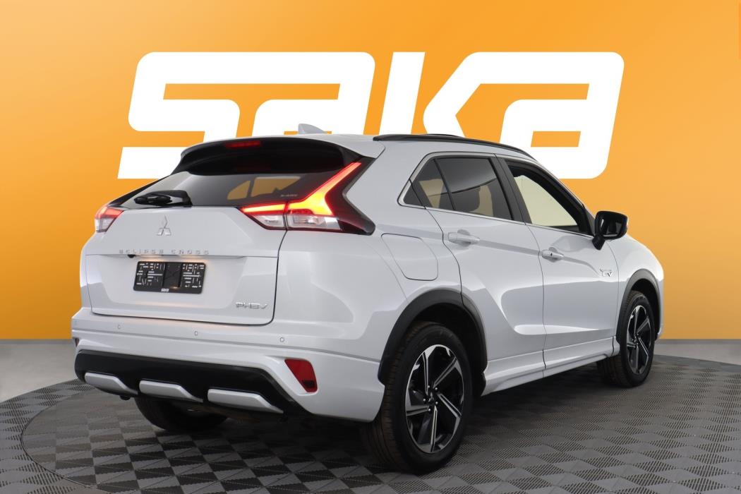 MITSUBISHI Eclipse Cross 2022