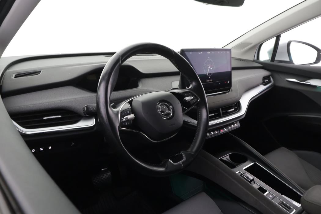 SKODA Enyaq 2023