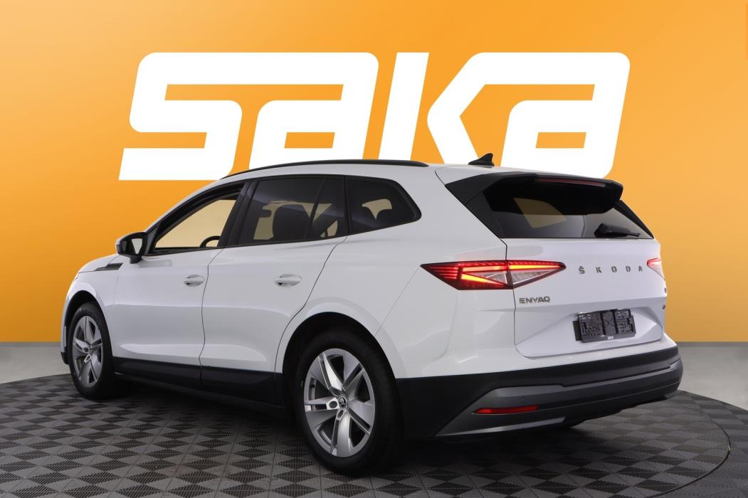 SKODA Enyaq 2023