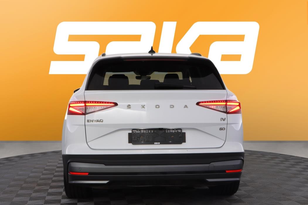 SKODA Enyaq 2023