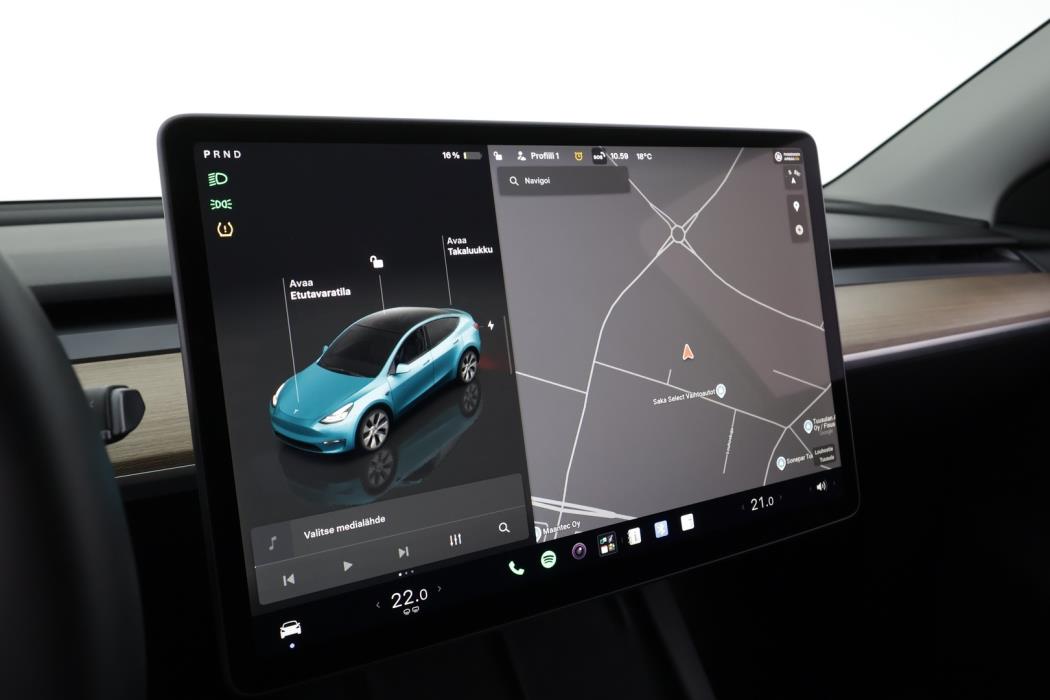 TESLA Model Y 2024