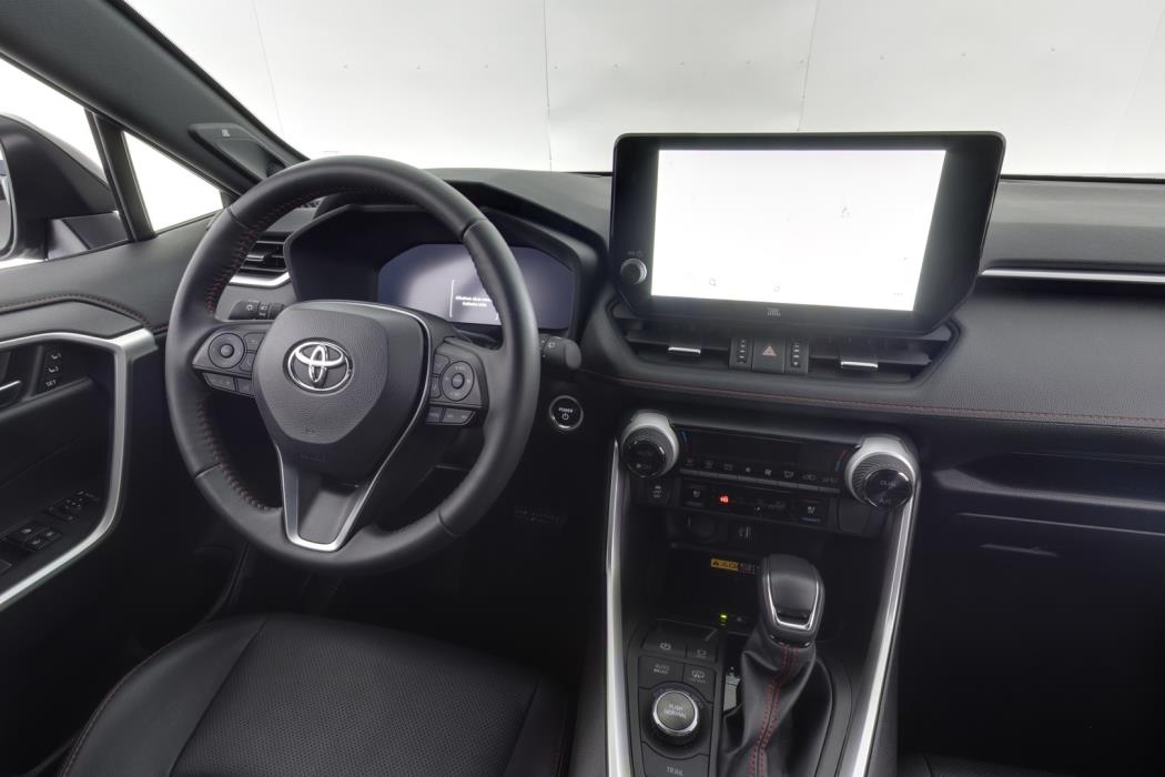 TOYOTA RAV4 Plug-in 2024