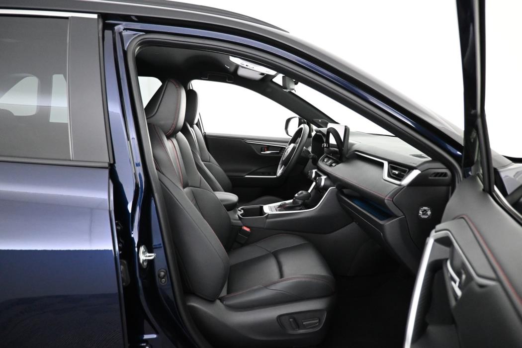 TOYOTA RAV4 Plug-in 2024