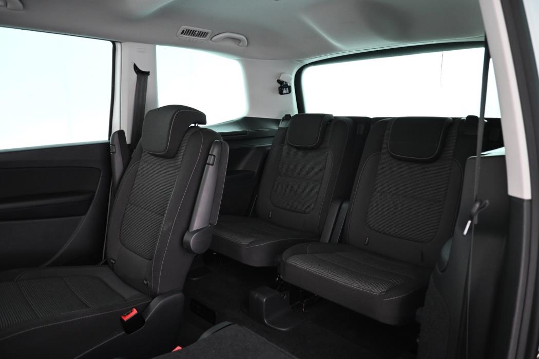 VOLKSWAGEN Sharan 2016