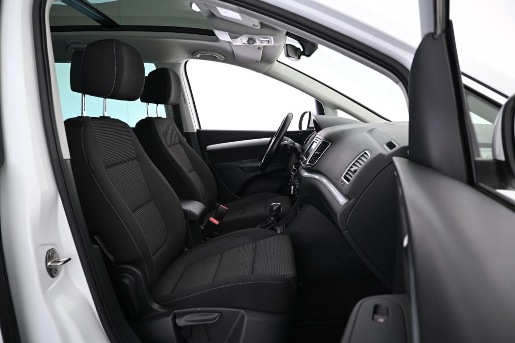 VOLKSWAGEN Sharan 2016