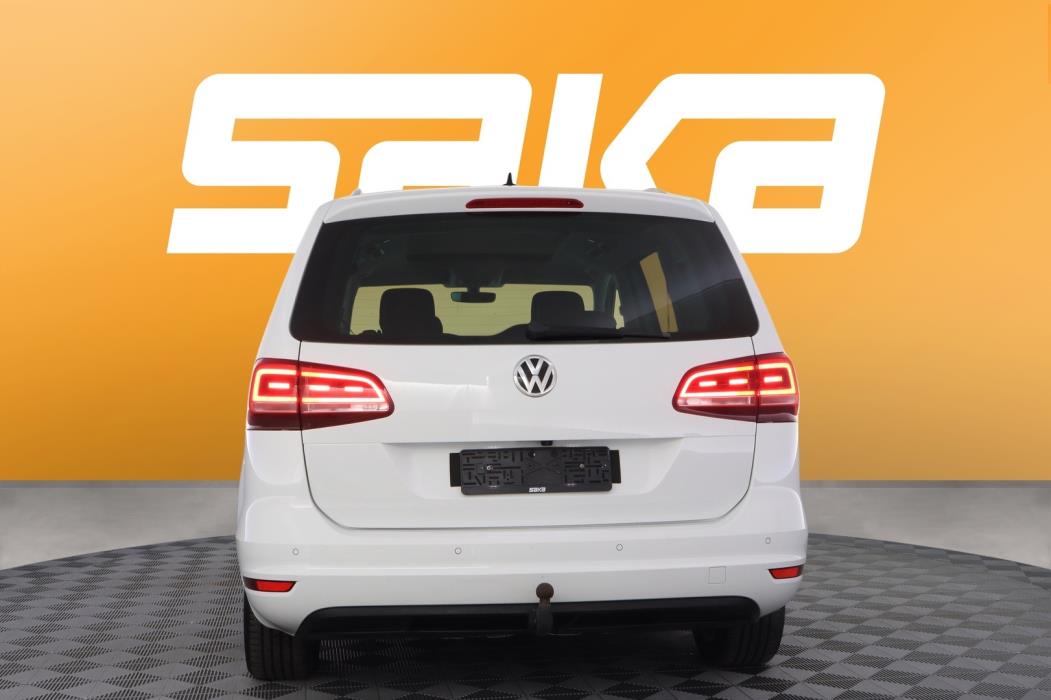 VOLKSWAGEN Sharan 2016