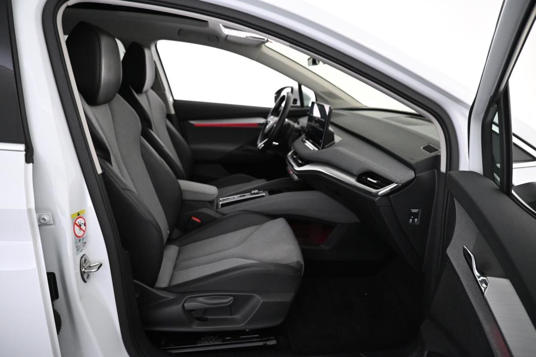 SKODA Enyaq 2023