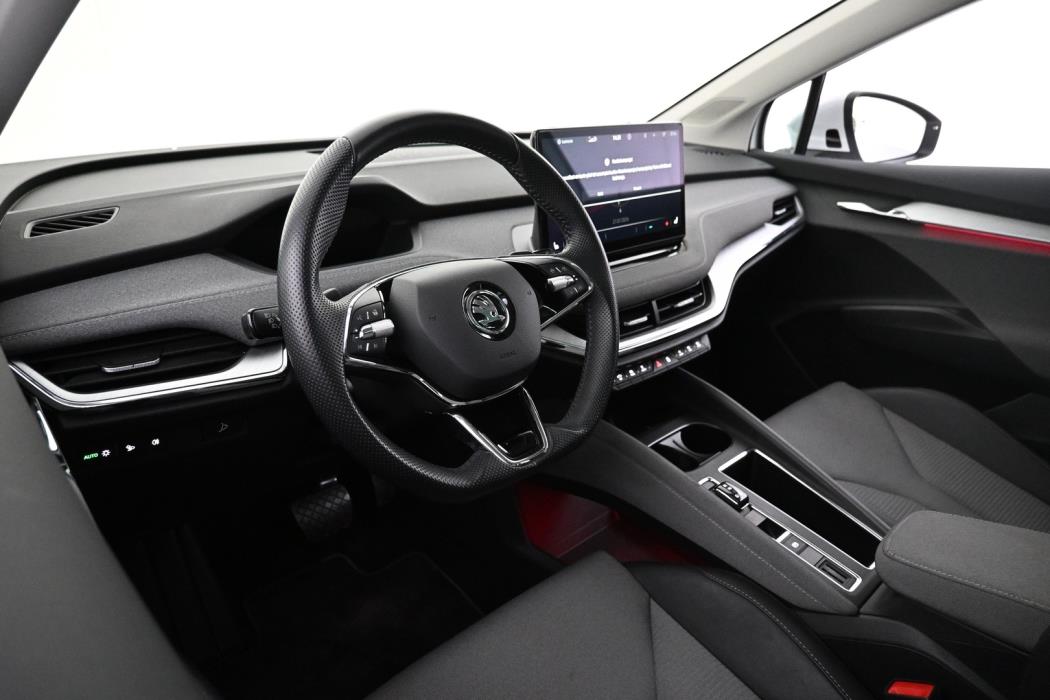 SKODA Enyaq 2023