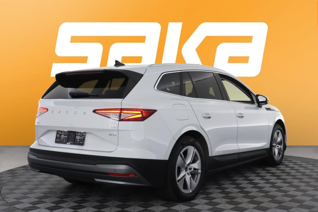 SKODA Enyaq 2023