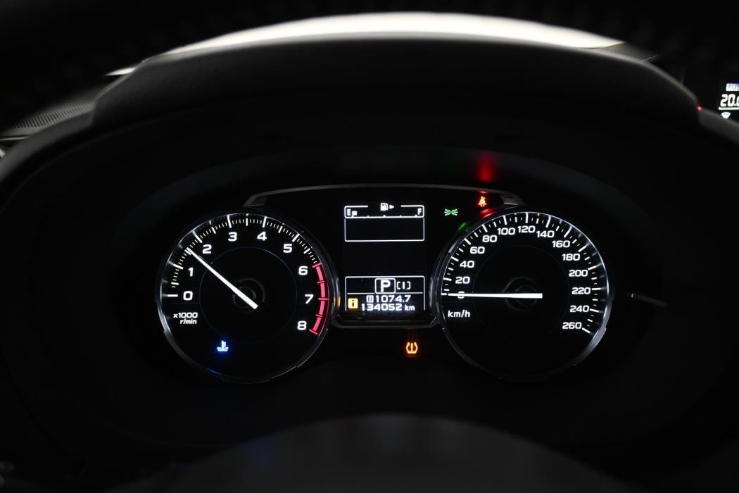 SUBARU Forester 2017