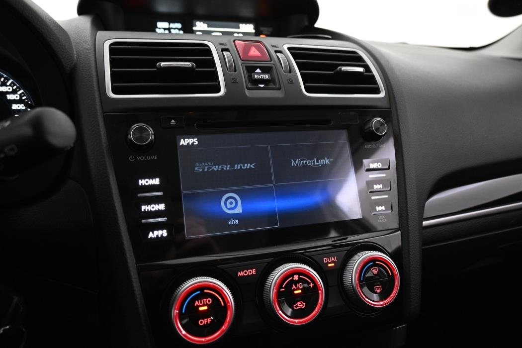 SUBARU Forester 2017