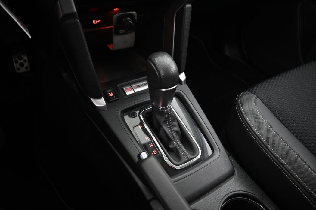 SUBARU Forester 2017