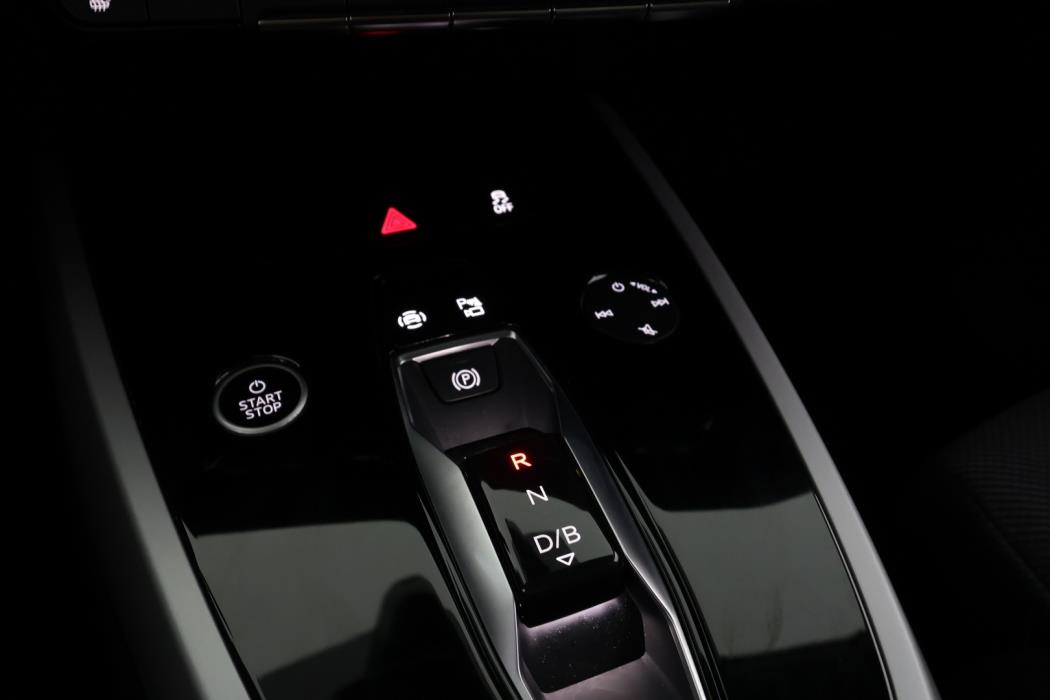AUDI Q4 e-tron 2022