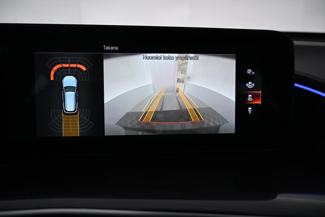 MERCEDES-BENZ EQC 2022