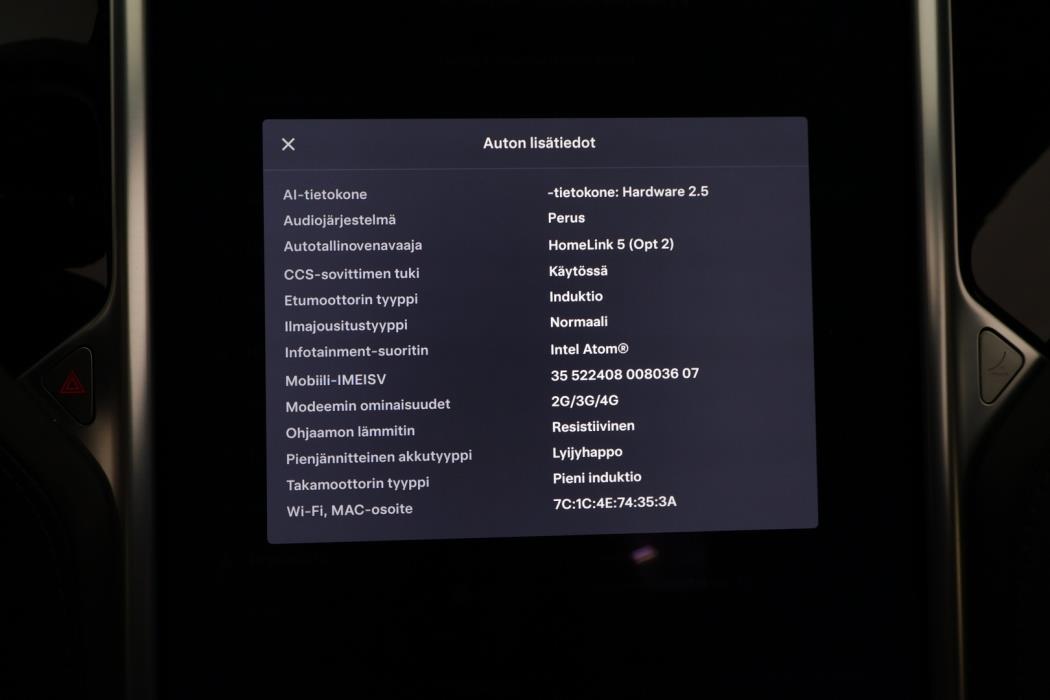 TESLA Model S 2018