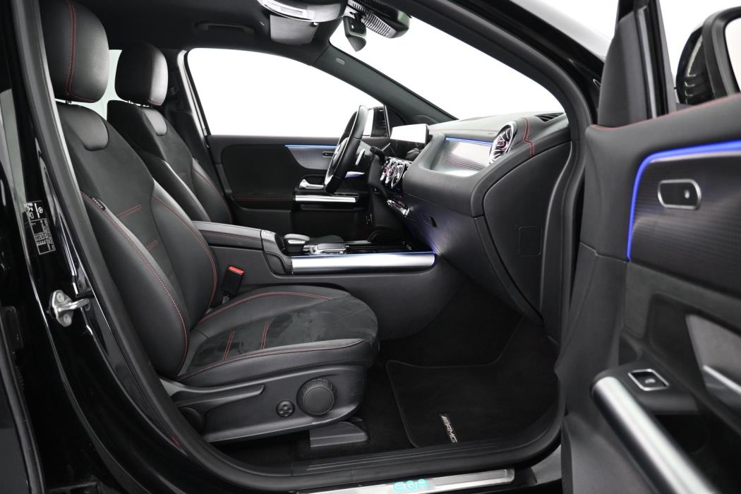 MERCEDES-BENZ EQA 2023