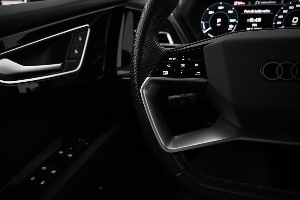 AUDI Q4 e-tron 2023