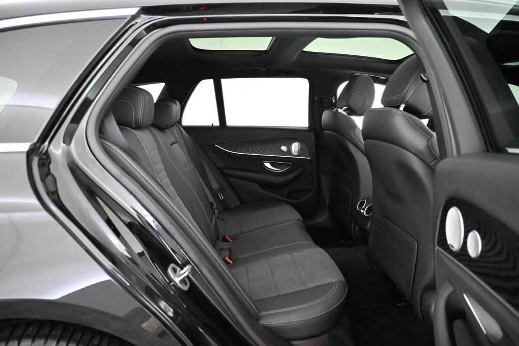 MERCEDES-BENZ E 2021