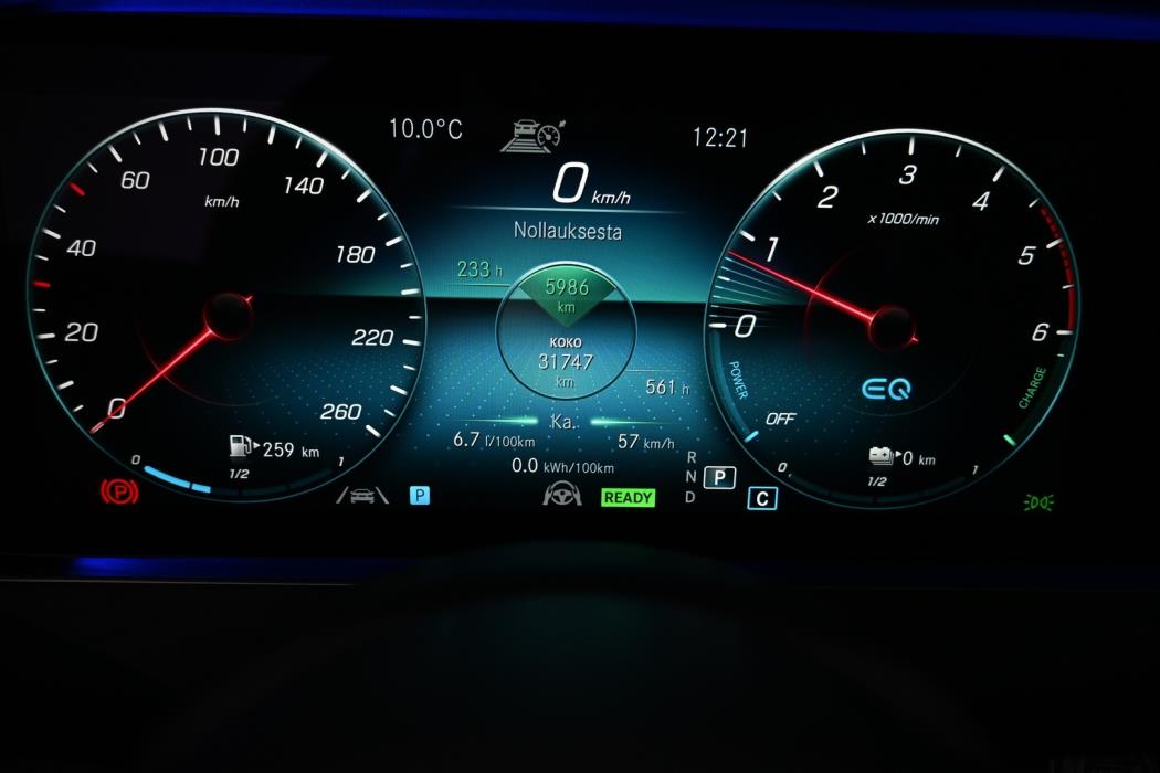 MERCEDES-BENZ E 2021