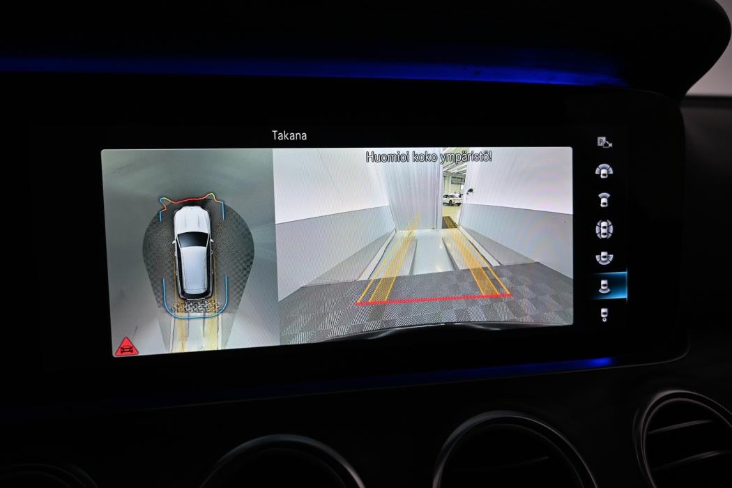 MERCEDES-BENZ E 2021