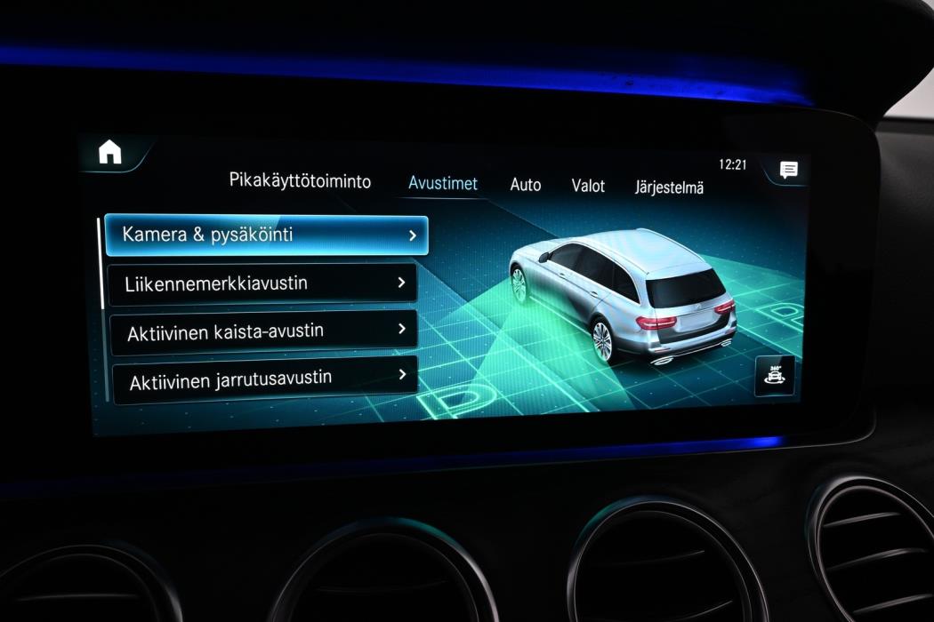 MERCEDES-BENZ E 2021