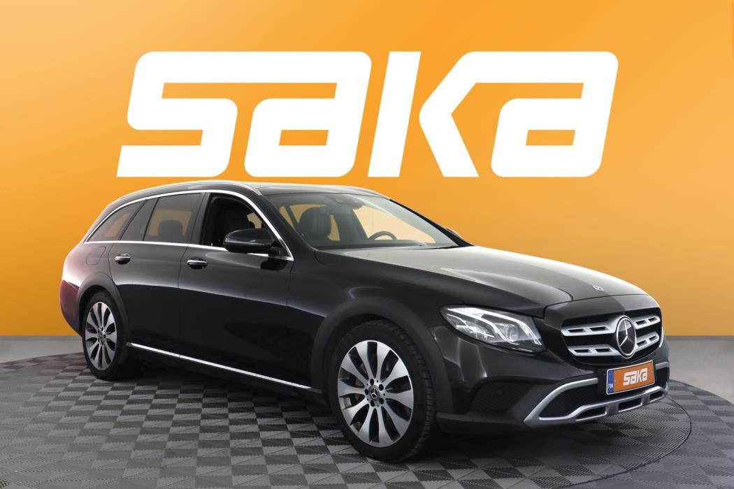 MERCEDES-BENZ E 2019