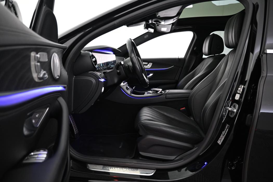 MERCEDES-BENZ E 2019