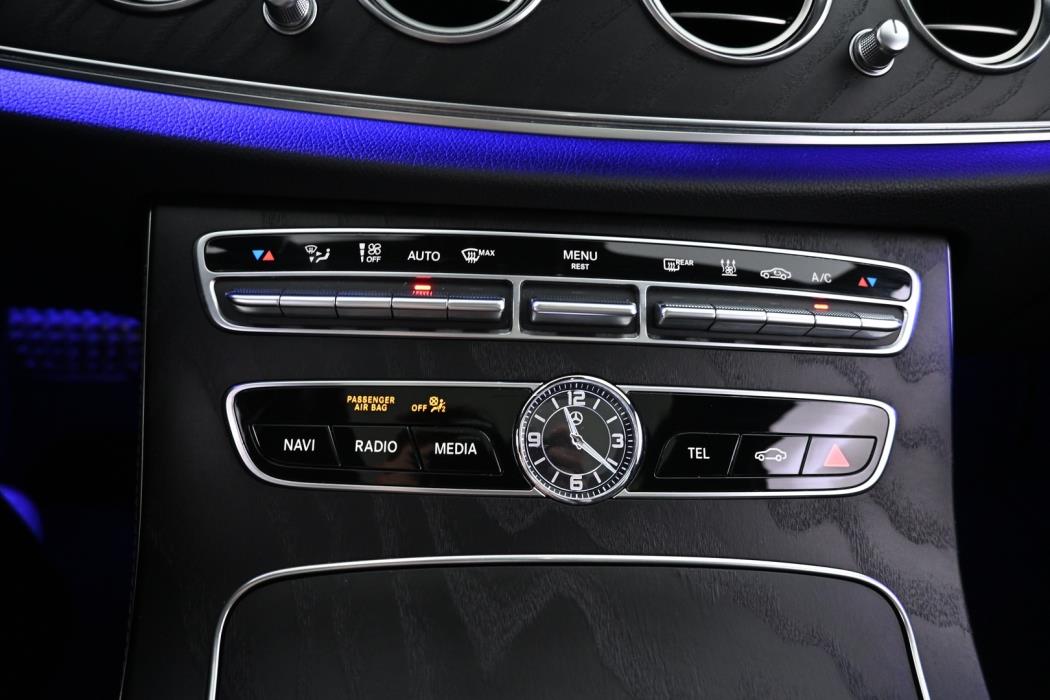 MERCEDES-BENZ E 2019