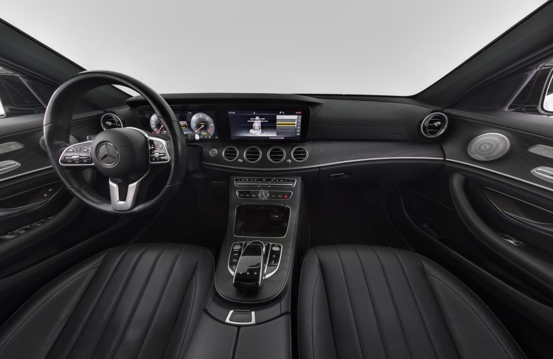 MERCEDES-BENZ E 2019