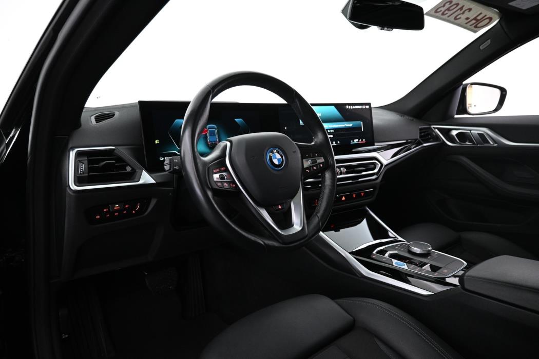 BMW i4 2024