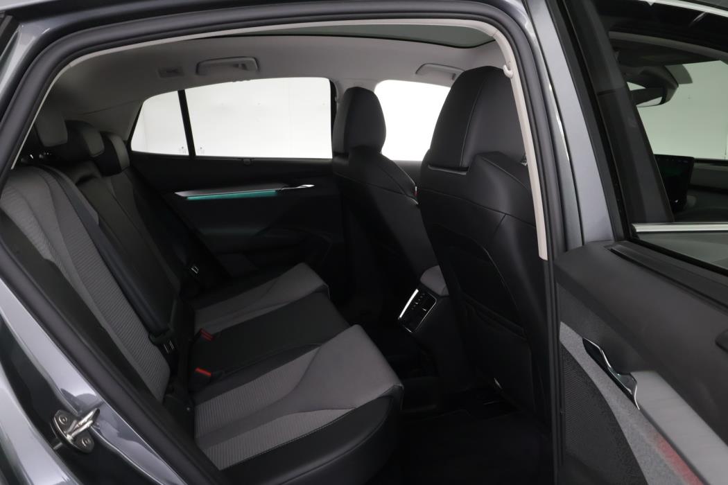 SKODA Enyaq 2023