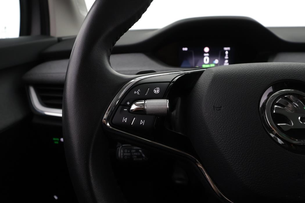 SKODA Enyaq 2023