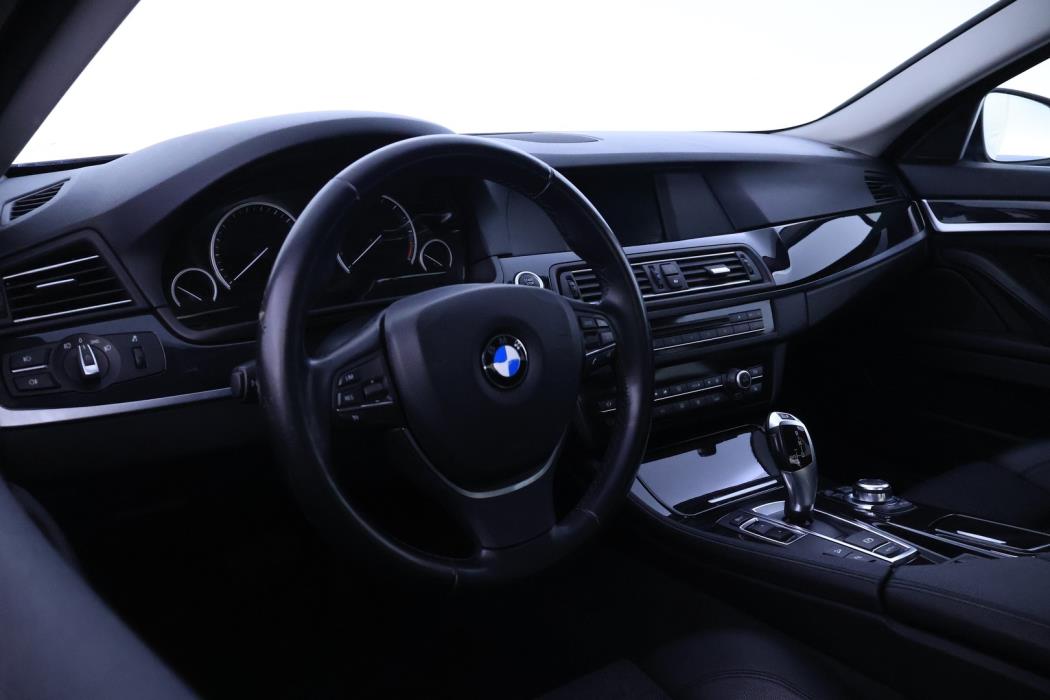BMW 525 2012