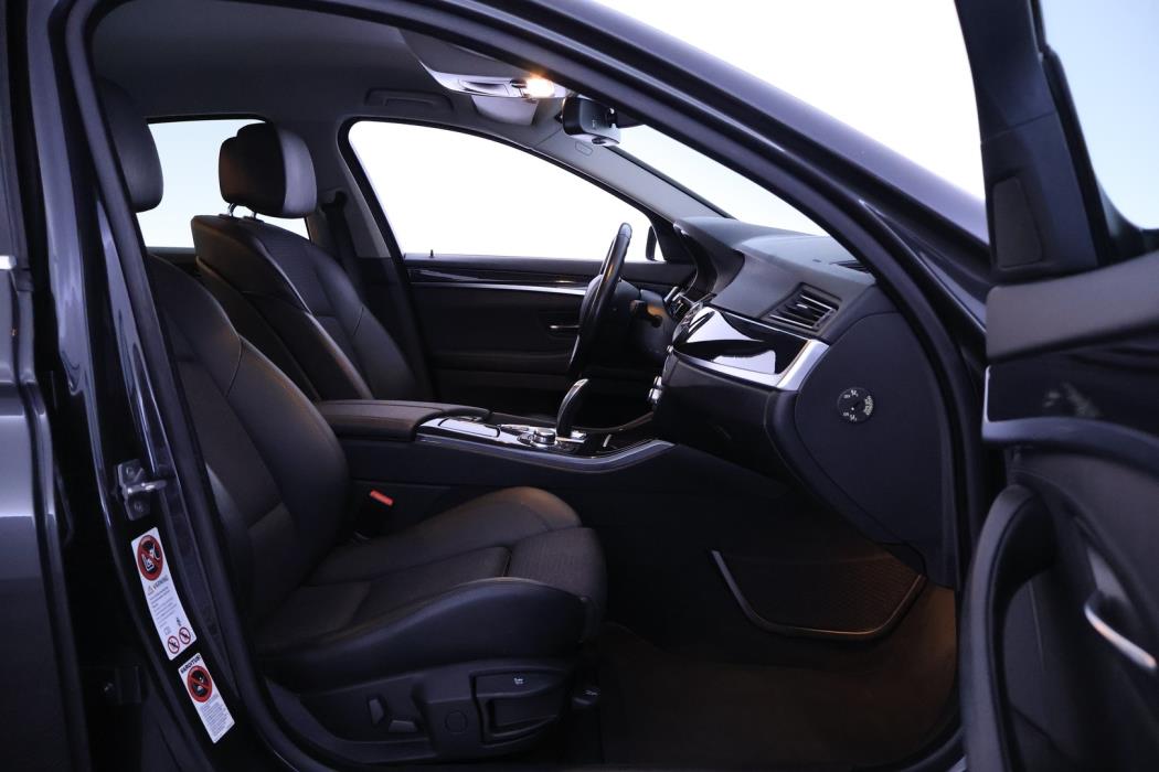 BMW 525 2012