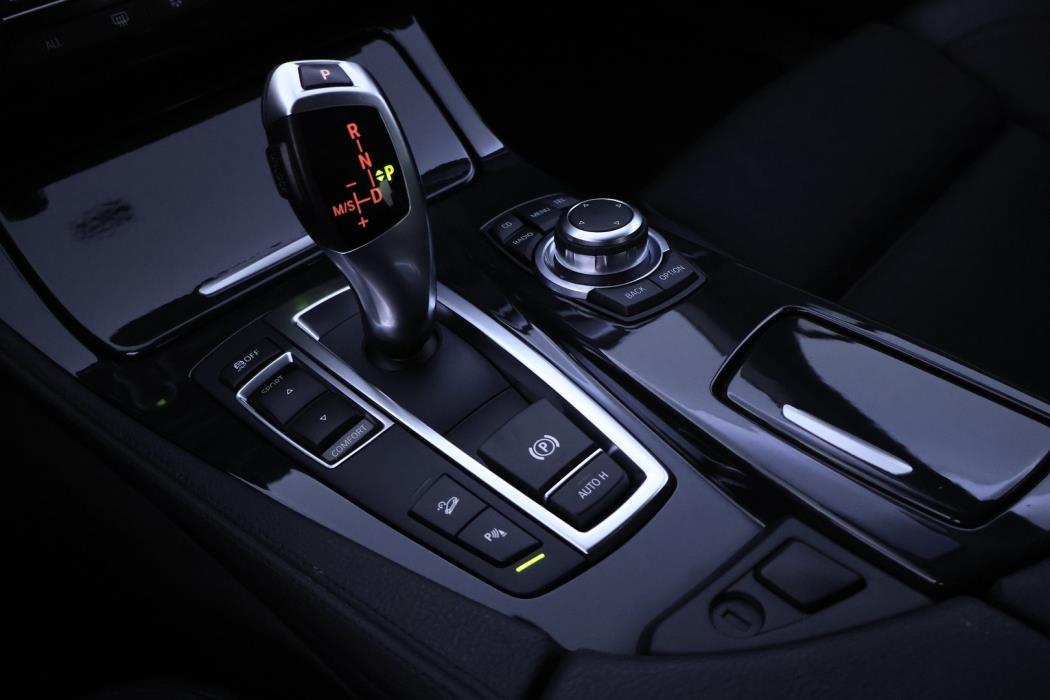 BMW 525 2012