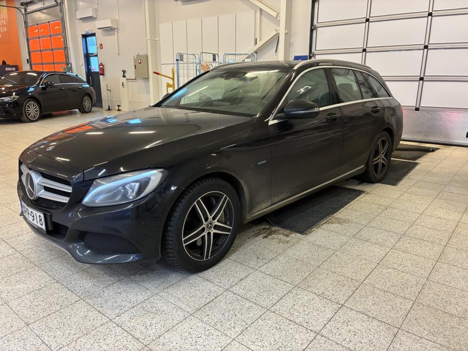 MERCEDES-BENZ C 2017