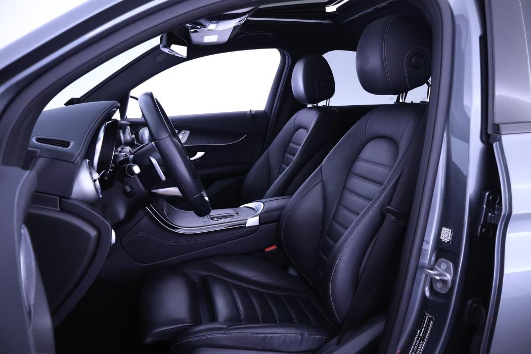 MERCEDES-BENZ GLC 2020