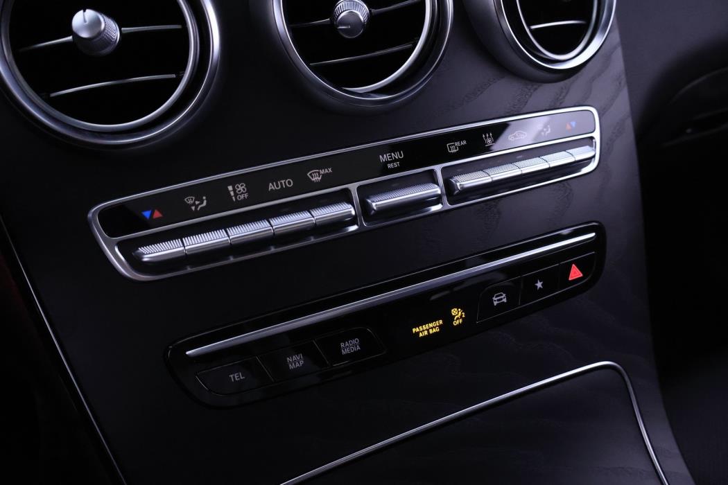 MERCEDES-BENZ GLC 2020