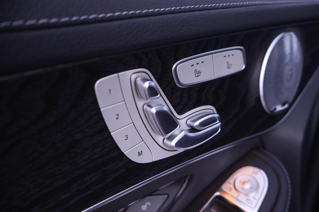 MERCEDES-BENZ GLC 2020